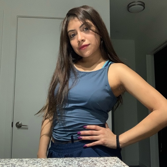 Meet your Posher, Jessica - Picture 5 of 8